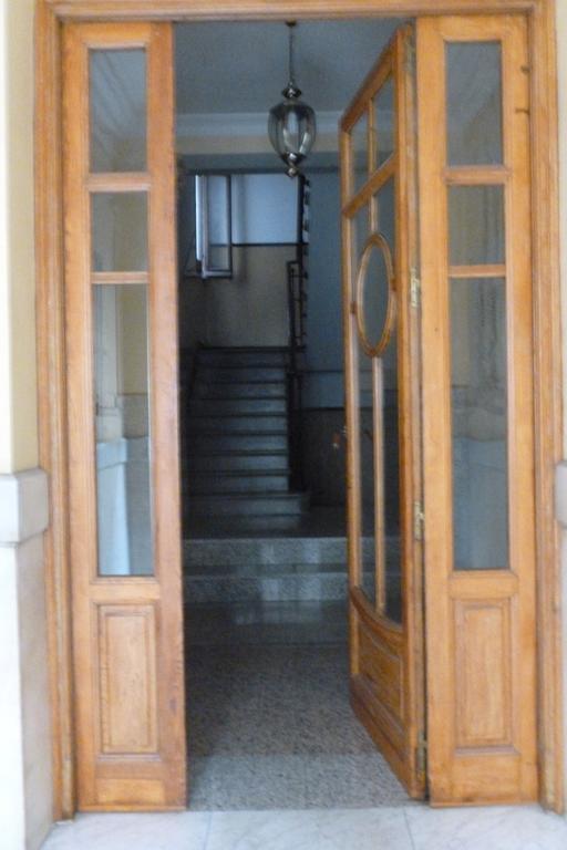 Hostal Casanova Madrid Dış mekan fotoğraf