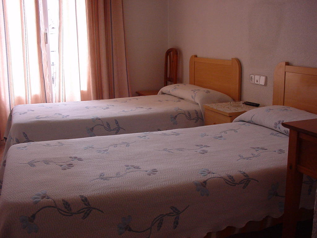 Hostal Casanova Madrid Oda fotoğraf
